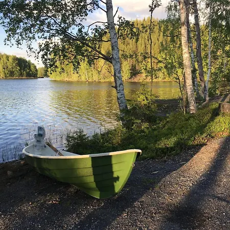 Idyllic Lakeside *